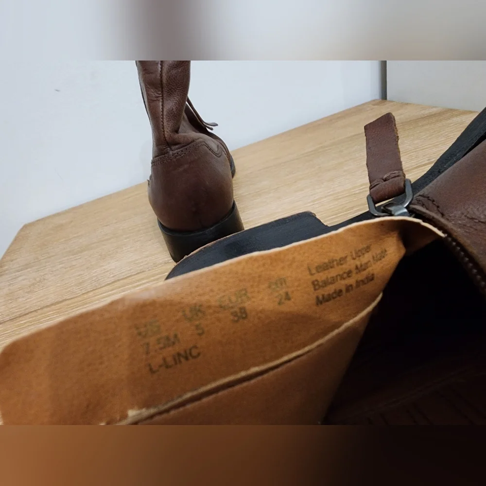 Franco Sarto Brown Ankle Boots - Picture 10 of 11
